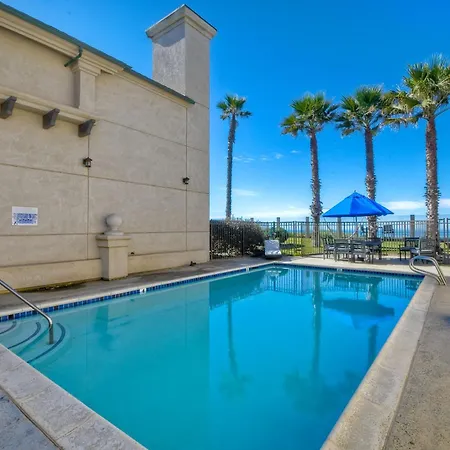 Oceanfront, Luxury Remodel, Pool, Walk To Dining Vila